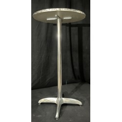 Table mange debout